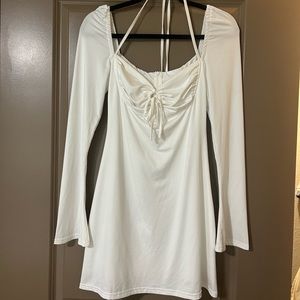White long sleeve dress